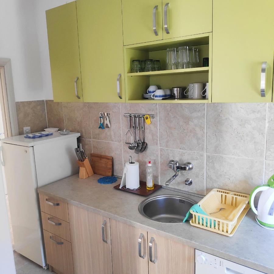 Apartment Asanovic *