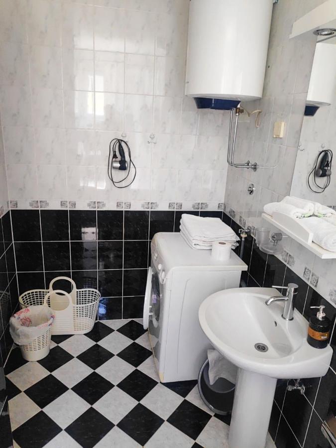 Asanovic Apartment Budva