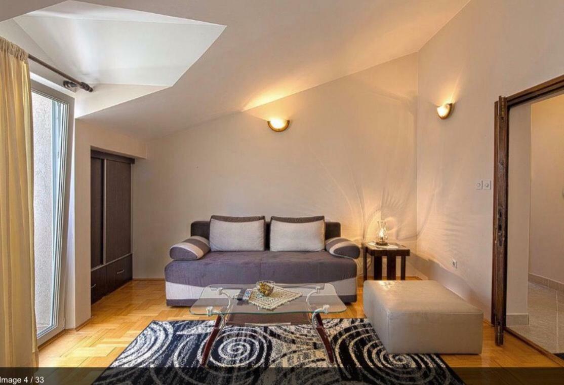 Asanovic Apartment Budva